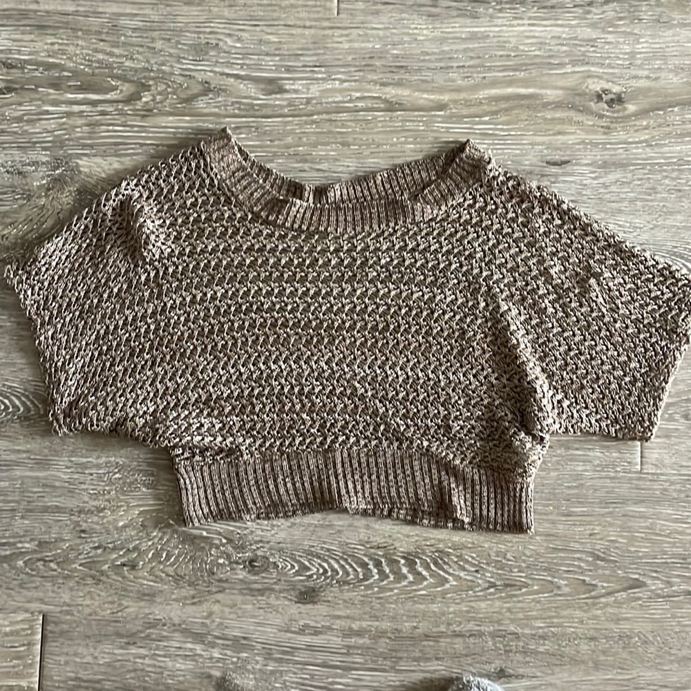EUC Rue21 brown crop sweater sz S